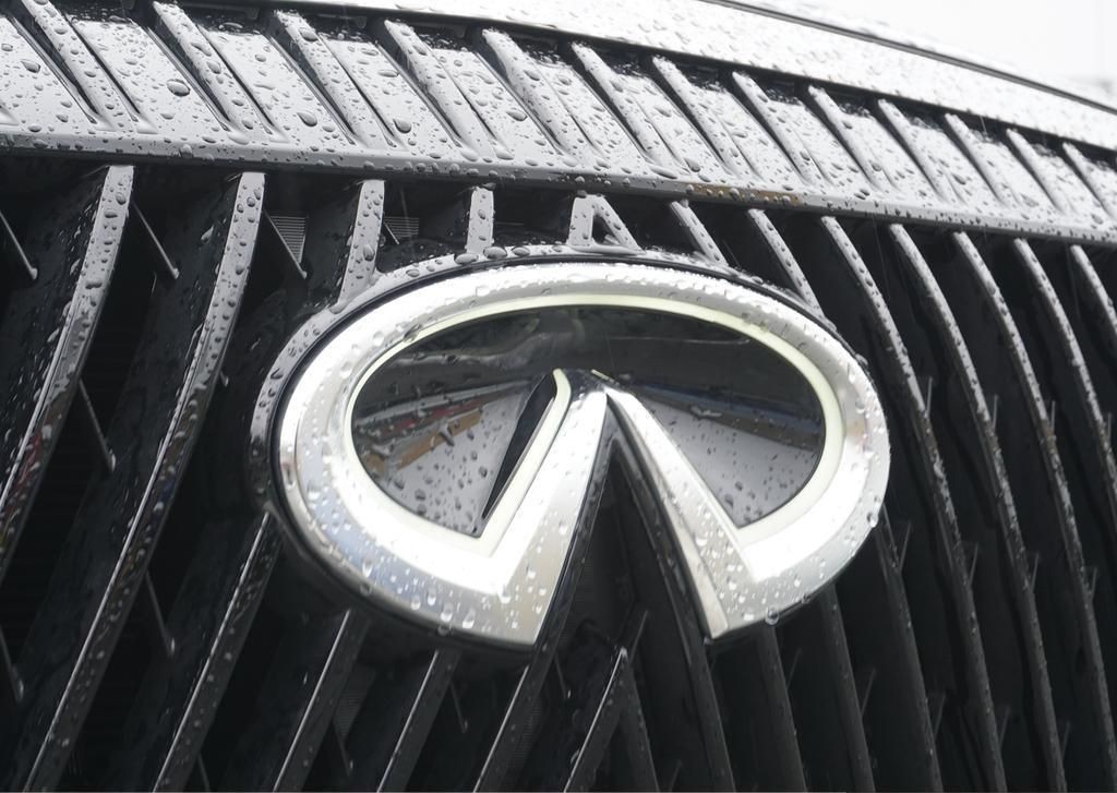 2026 INFINITI QX80 5