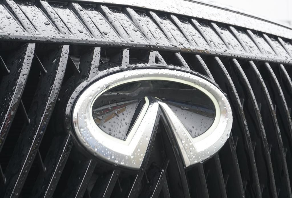2026 INFINITI QX80 9