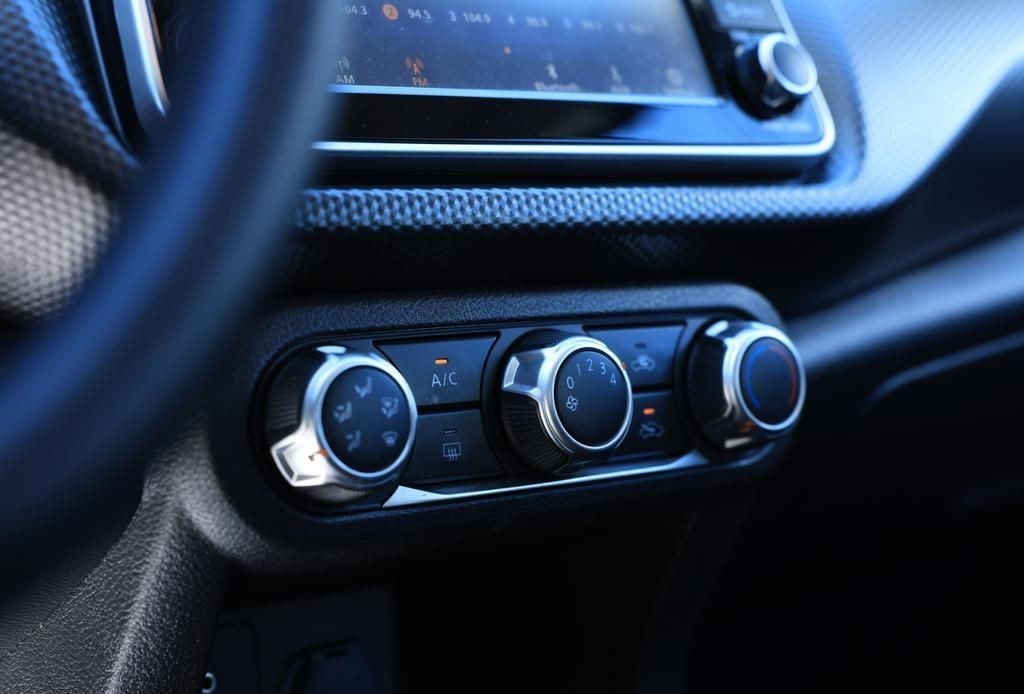 2018 Nissan Kicks 20