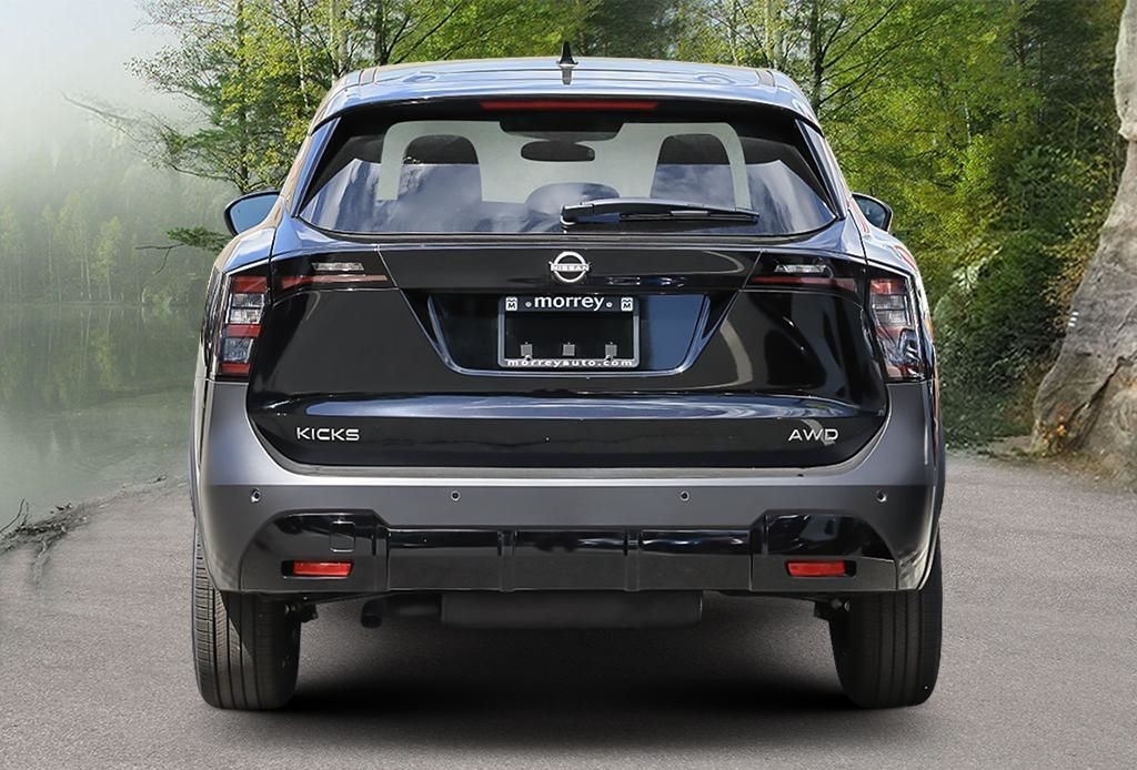 2025 Nissan Kicks 5