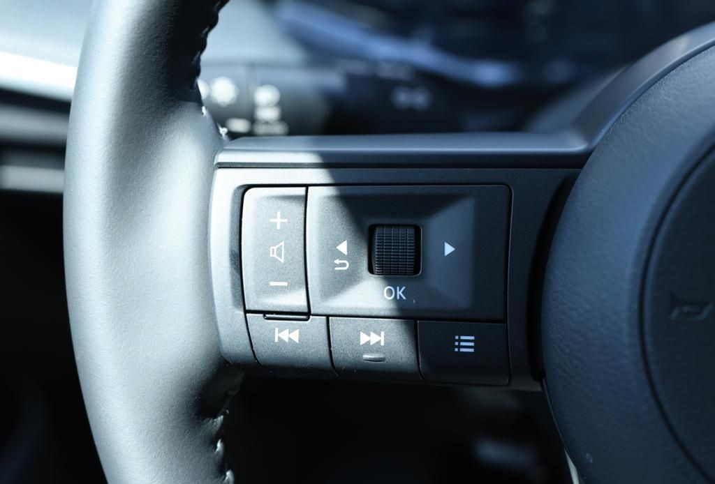 2025 Nissan Kicks 18
