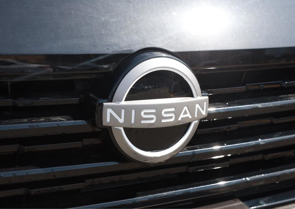 2025 Nissan Kicks 5