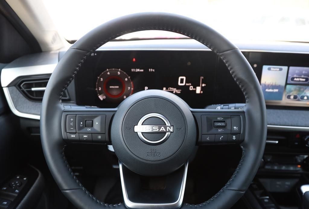 2025 Nissan Kicks 14