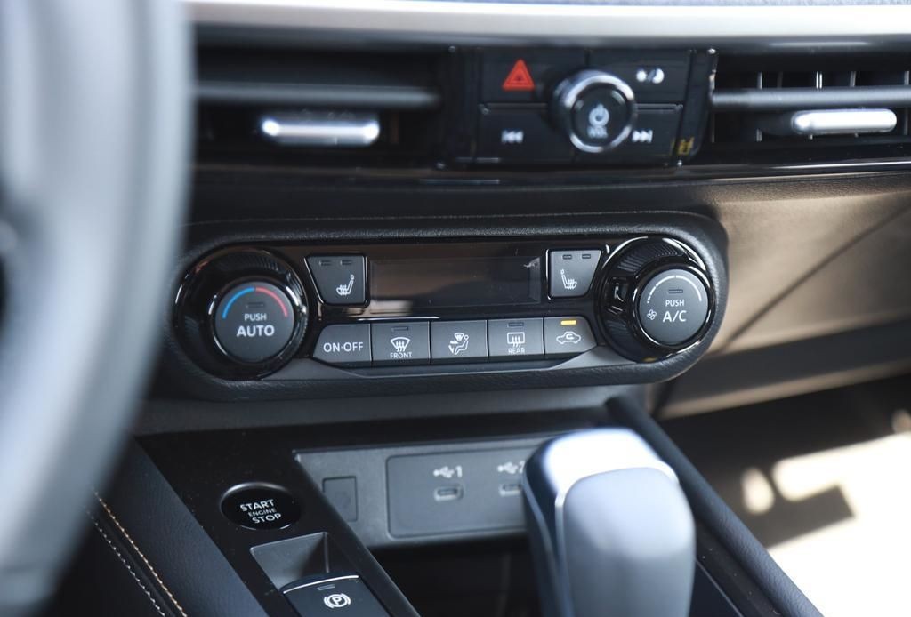 2025 Nissan Kicks 20