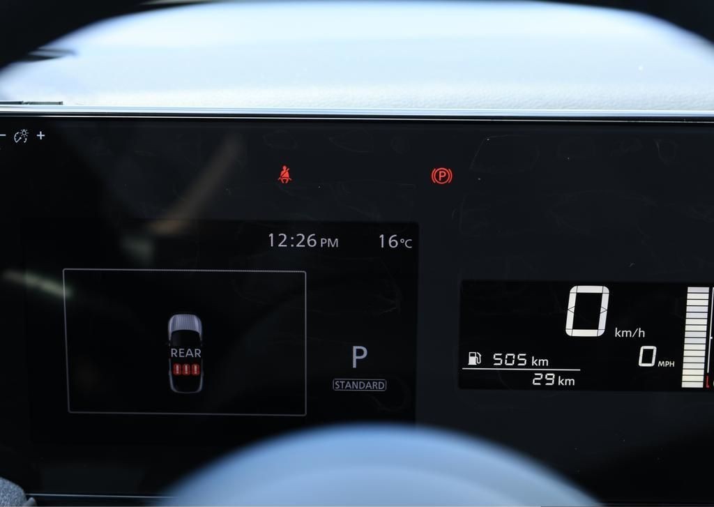 2025 Nissan Kicks 7