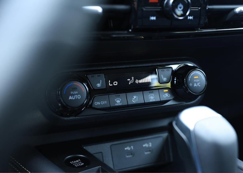 2025 Nissan Kicks 9