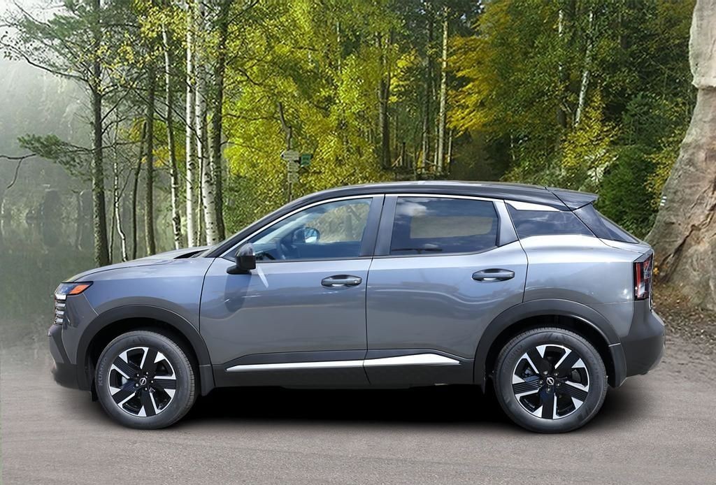 2025 Nissan Kicks 3