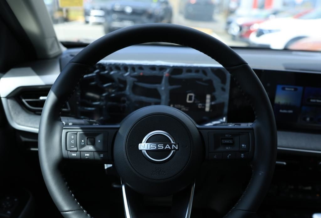 2025 Nissan Kicks 14
