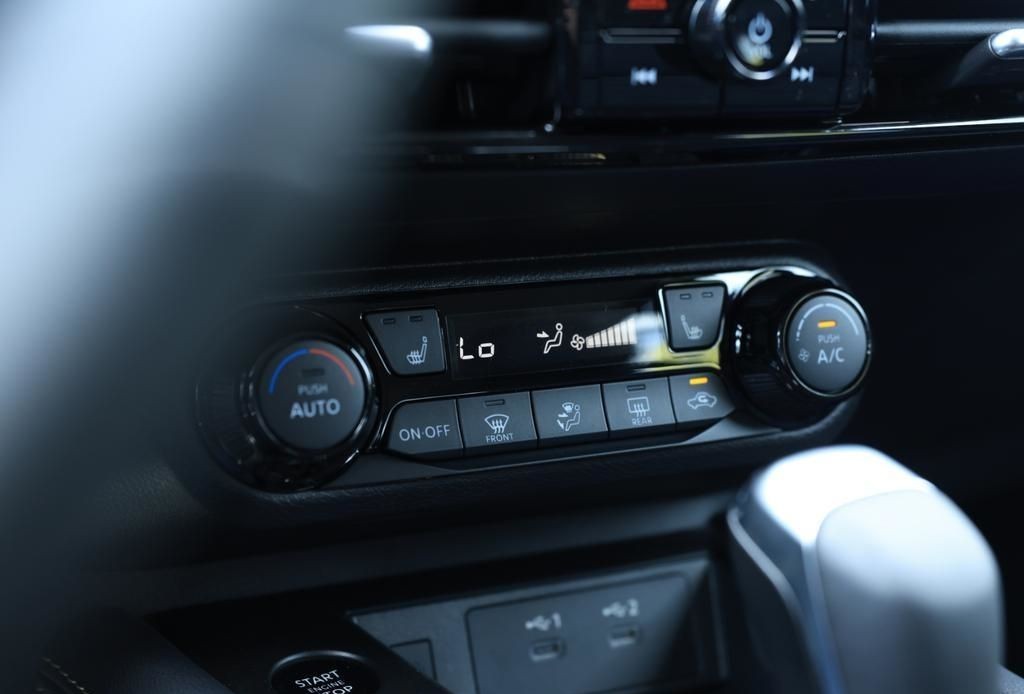 2025 Nissan Kicks 20