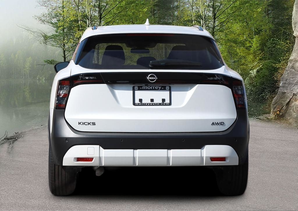 2025 Nissan Kicks 3