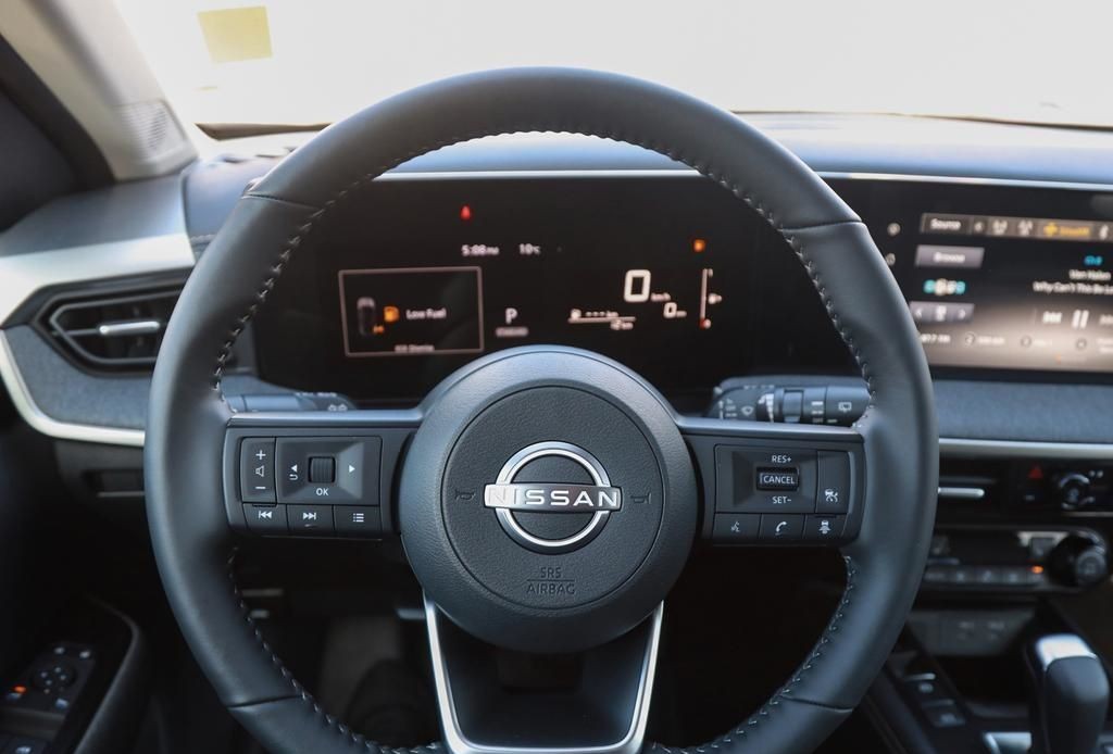2025 Nissan Kicks 14