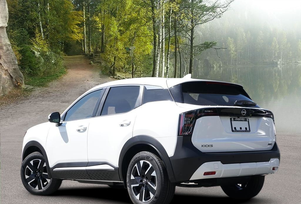 2025 Nissan Kicks 4
