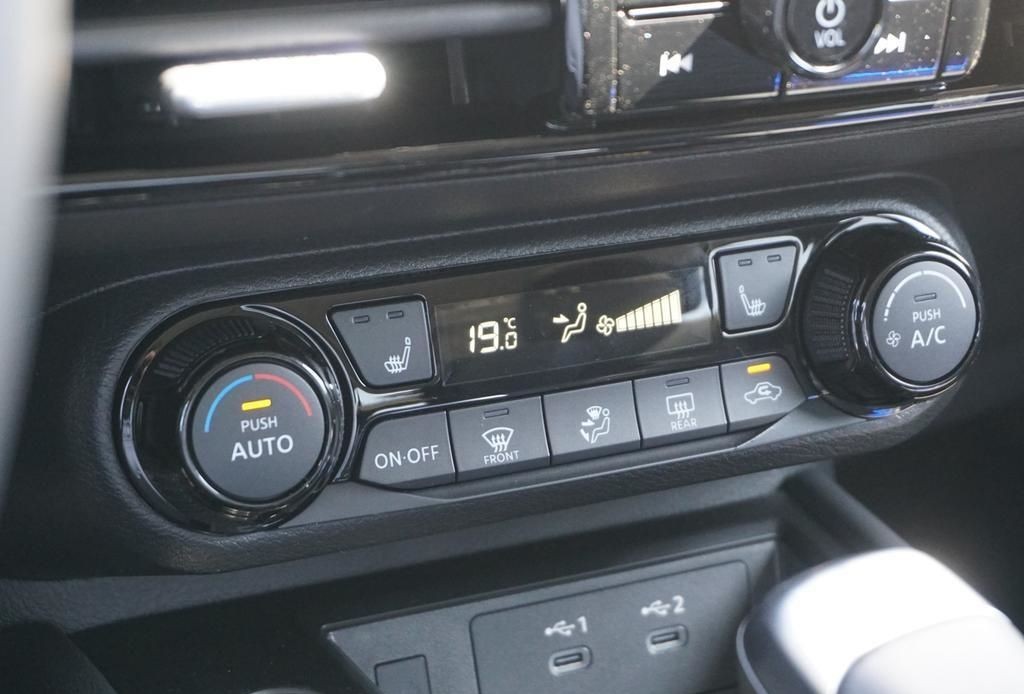 2025 Nissan Kicks 19