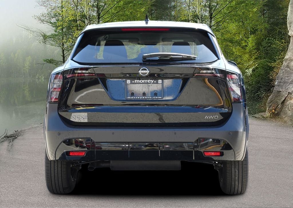 2025 Nissan Kicks 3