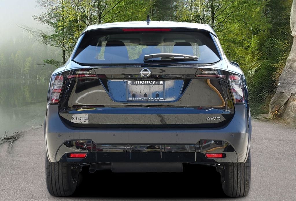 2025 Nissan Kicks 5