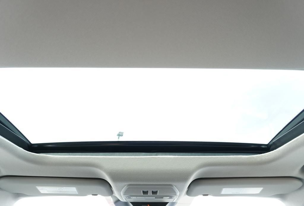 2025 Nissan Kicks 14