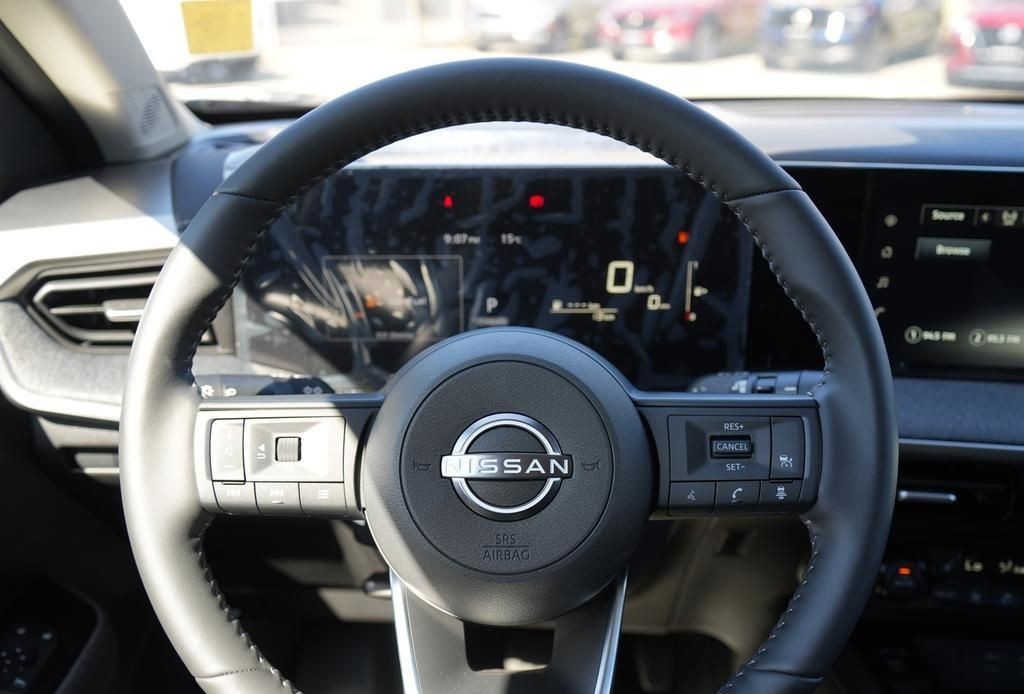 2025 Nissan Kicks 14