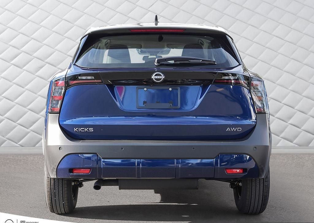 2025 Nissan Kicks 3