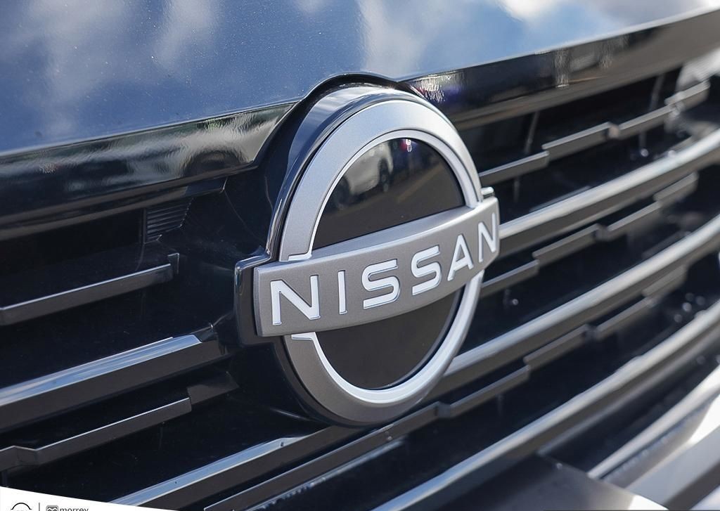 2025 Nissan Kicks 5