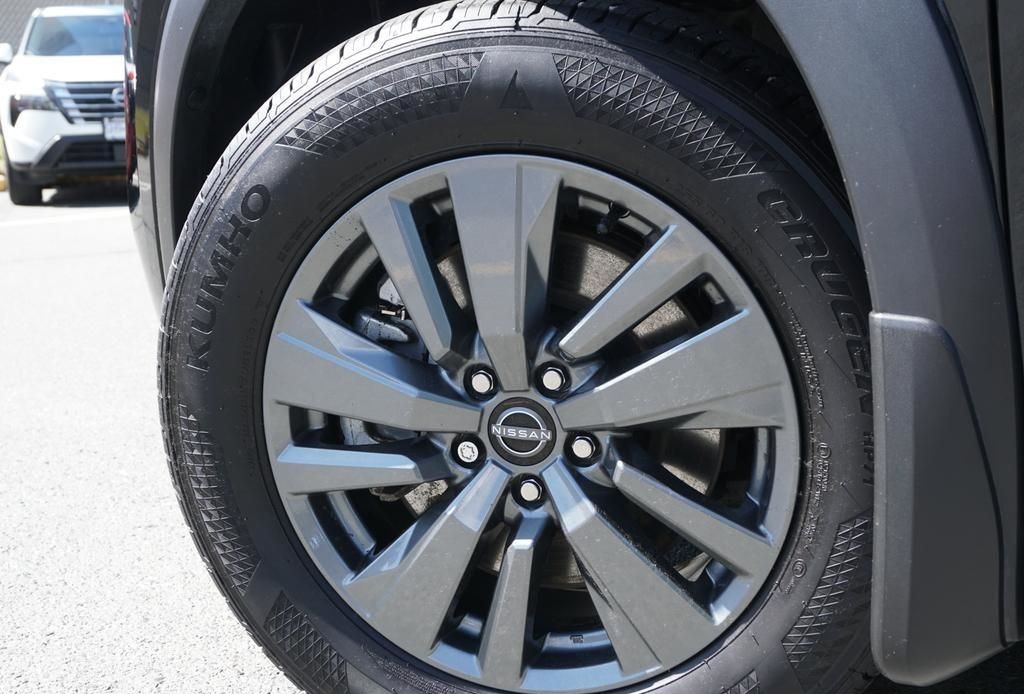 2024 Nissan Pathfinder 6