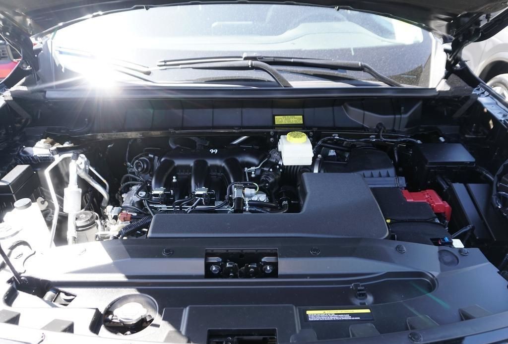 2024 Nissan Pathfinder 8