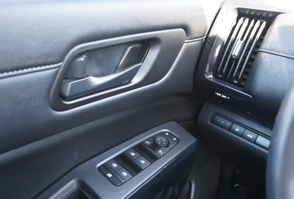 2024 Nissan Pathfinder 22