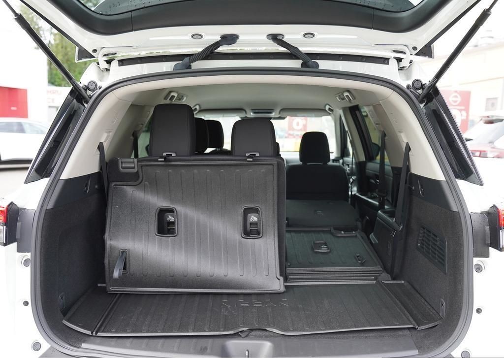 2024 Nissan Pathfinder 5