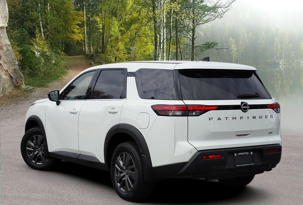 2024 Nissan Pathfinder 4