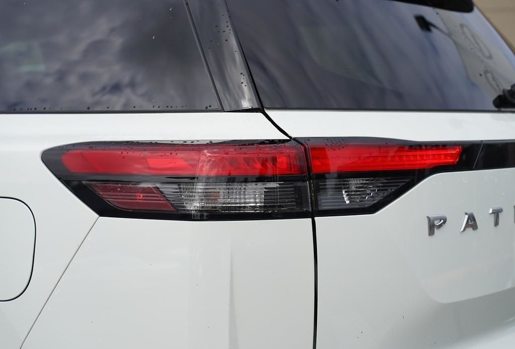 2024 Nissan Pathfinder 12