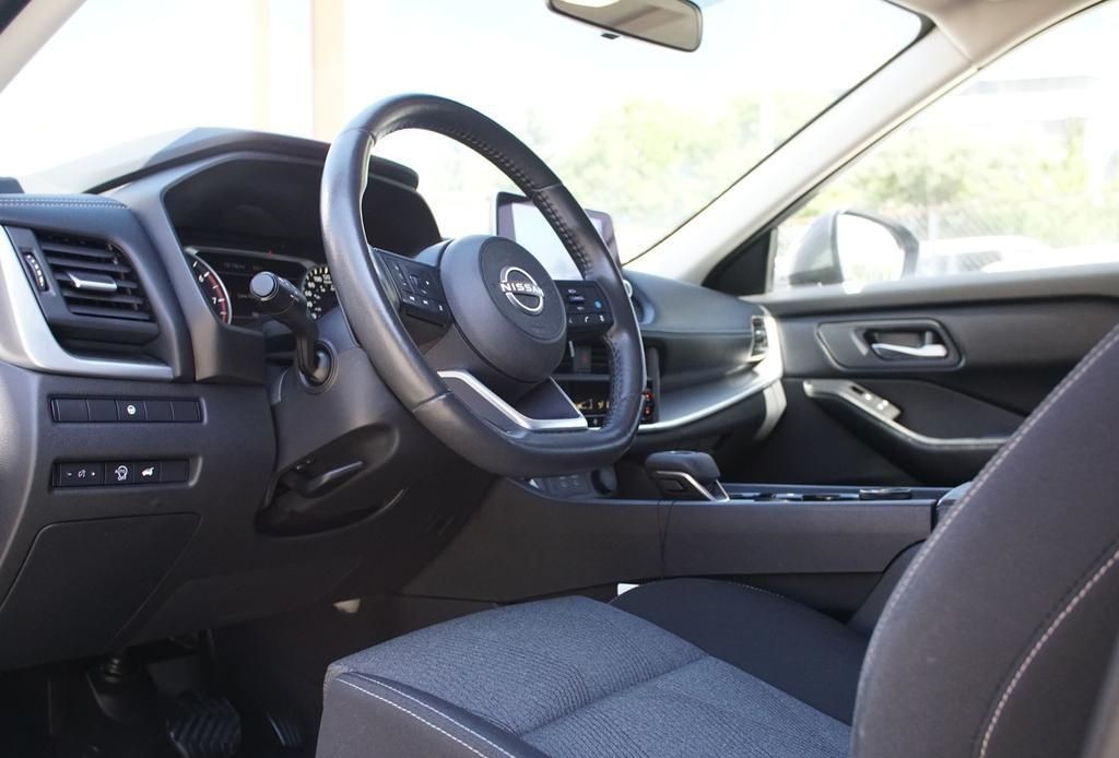 2024 Nissan Rogue 16