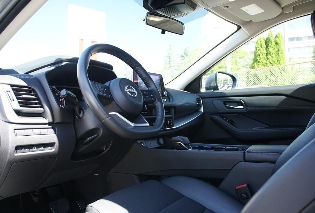 2024 Nissan Rogue 16