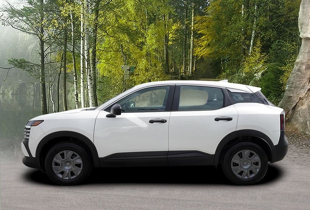 2025 Nissan Kicks 3