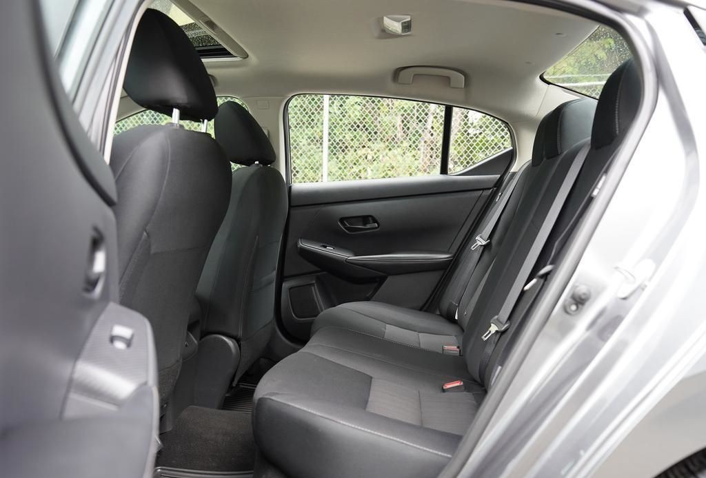 2024 Nissan Sentra 24