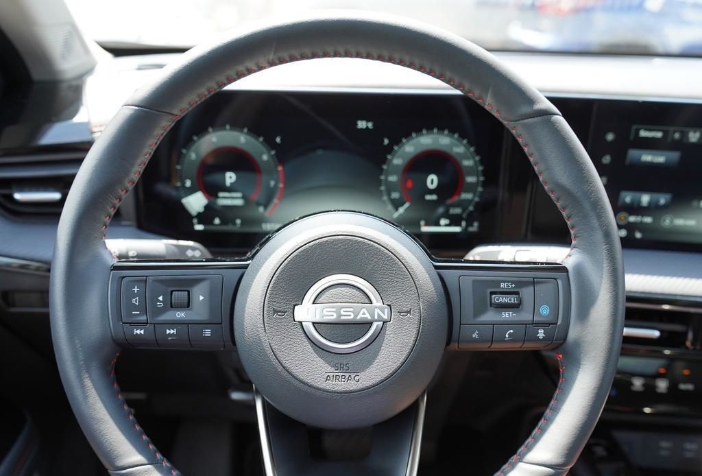 2025 Nissan Kicks 14