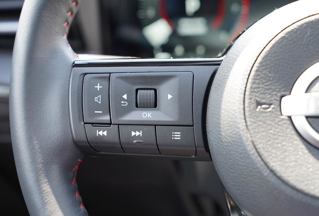 2025 Nissan Kicks 18