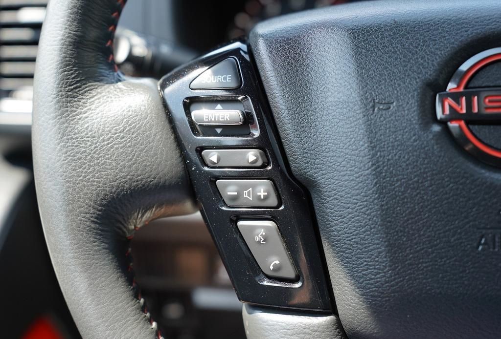 2024 Nissan Frontier 18
