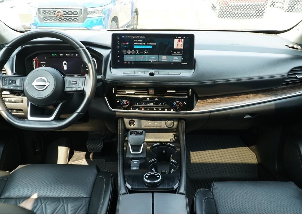 2024 Nissan Rogue 7