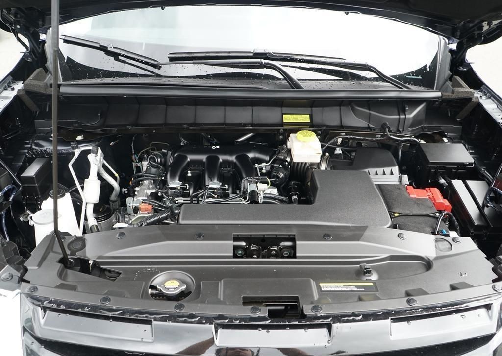2024 Nissan Pathfinder 4