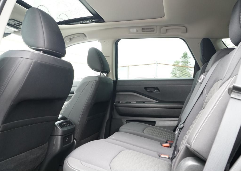 2024 Nissan Pathfinder 6