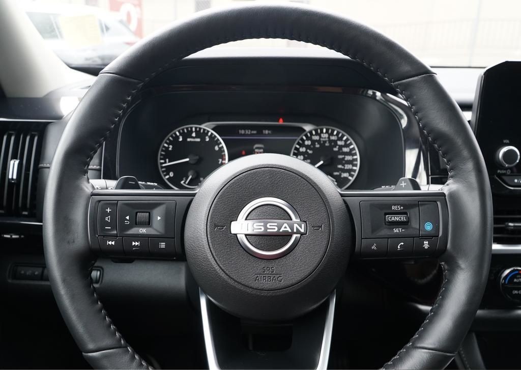 2024 Nissan Pathfinder 8