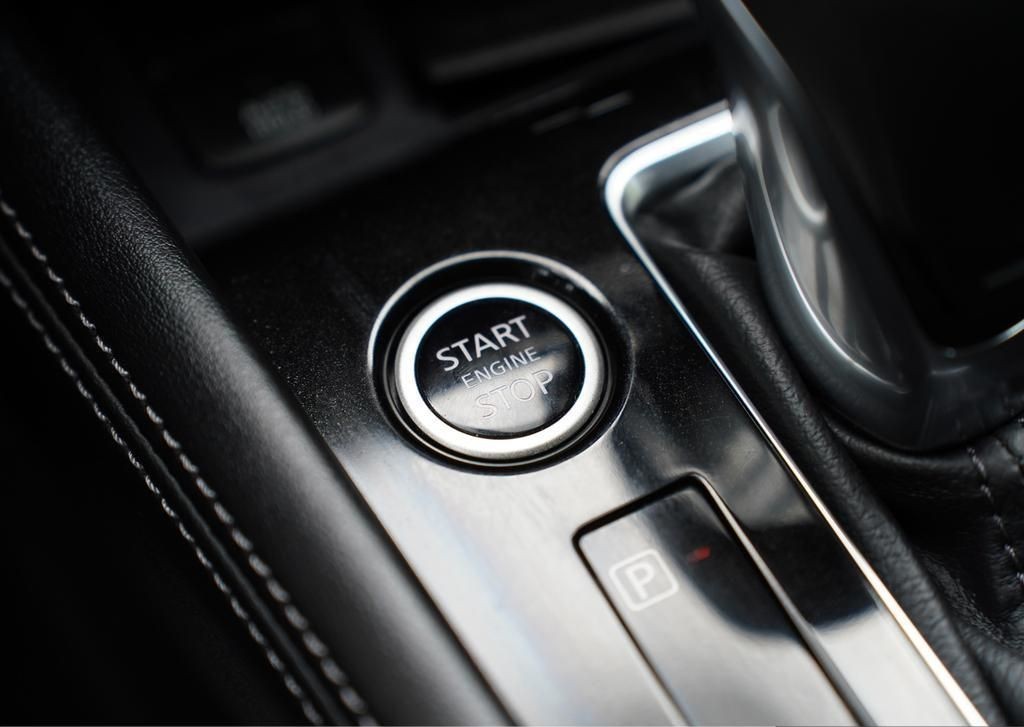 2024 Nissan Kicks Play 11