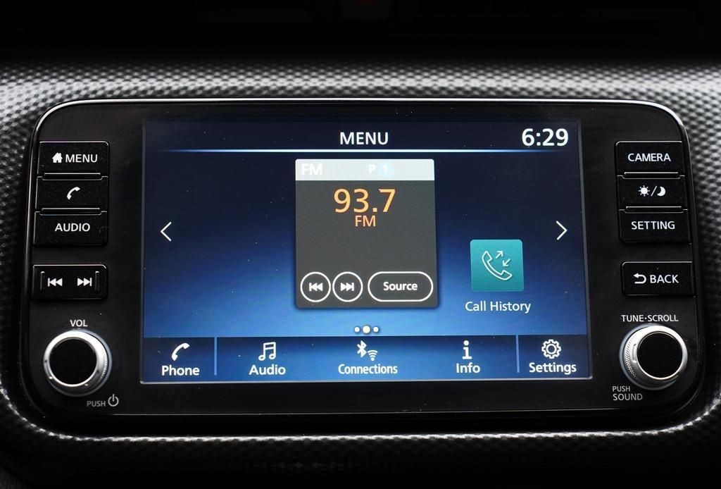 2024 Nissan Kicks 21