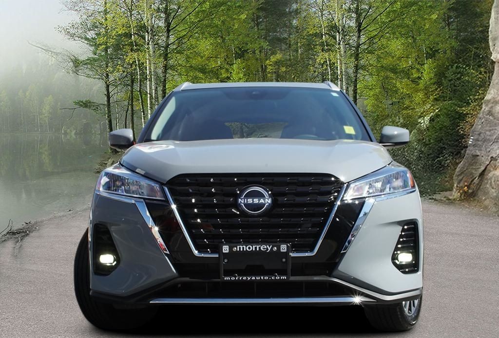 2025 Nissan Kicks Play 2