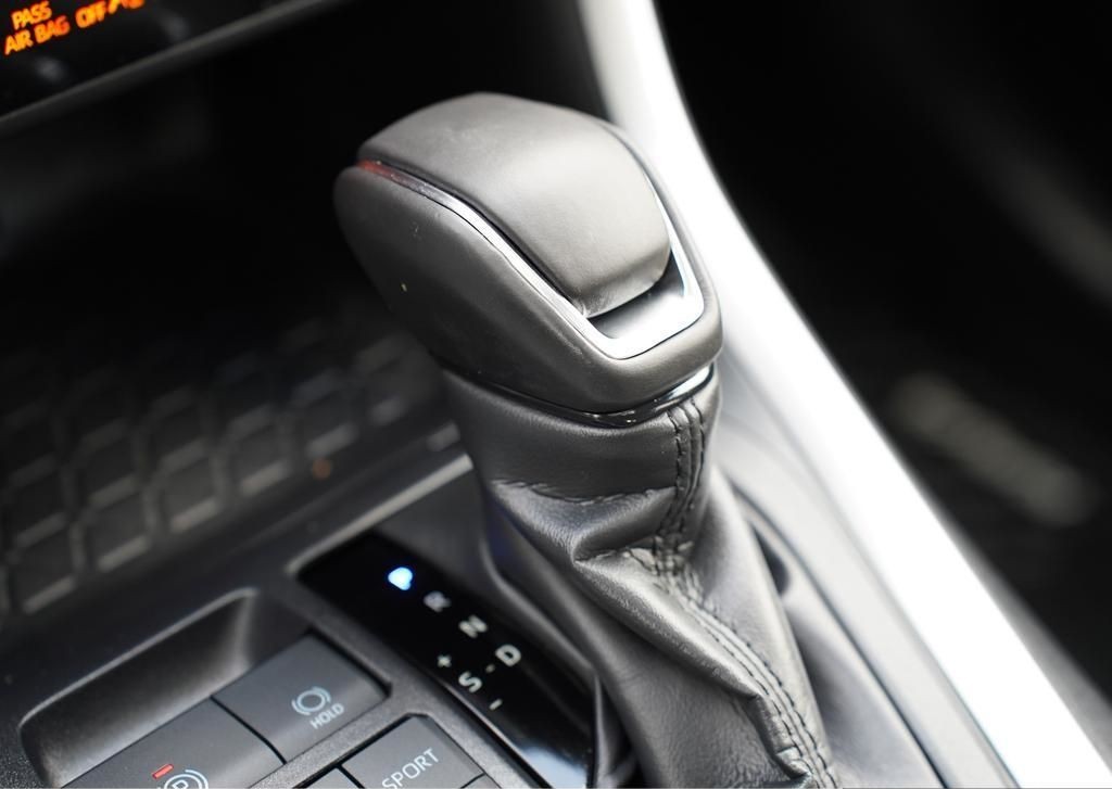 2025 Toyota RAV4 19
