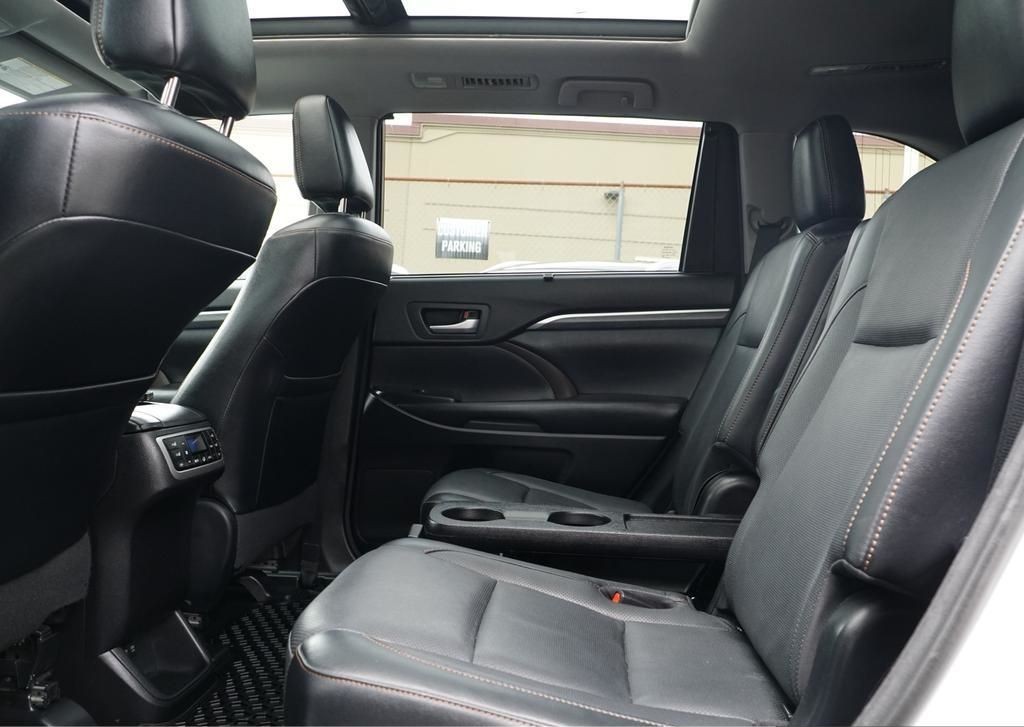 2018 Toyota Highlander 6