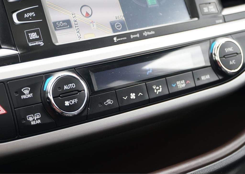 2018 Toyota Highlander 10