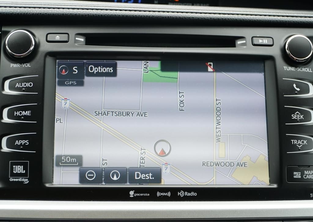 2018 Toyota Highlander 11