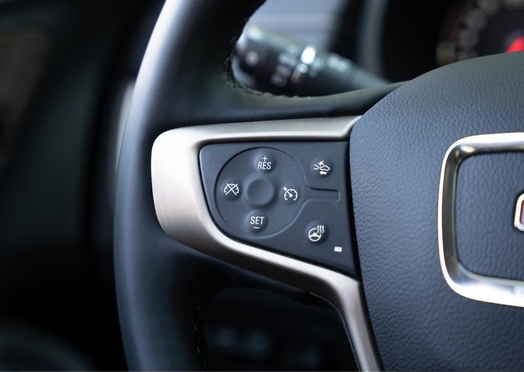 2023 GMC Terrain 8