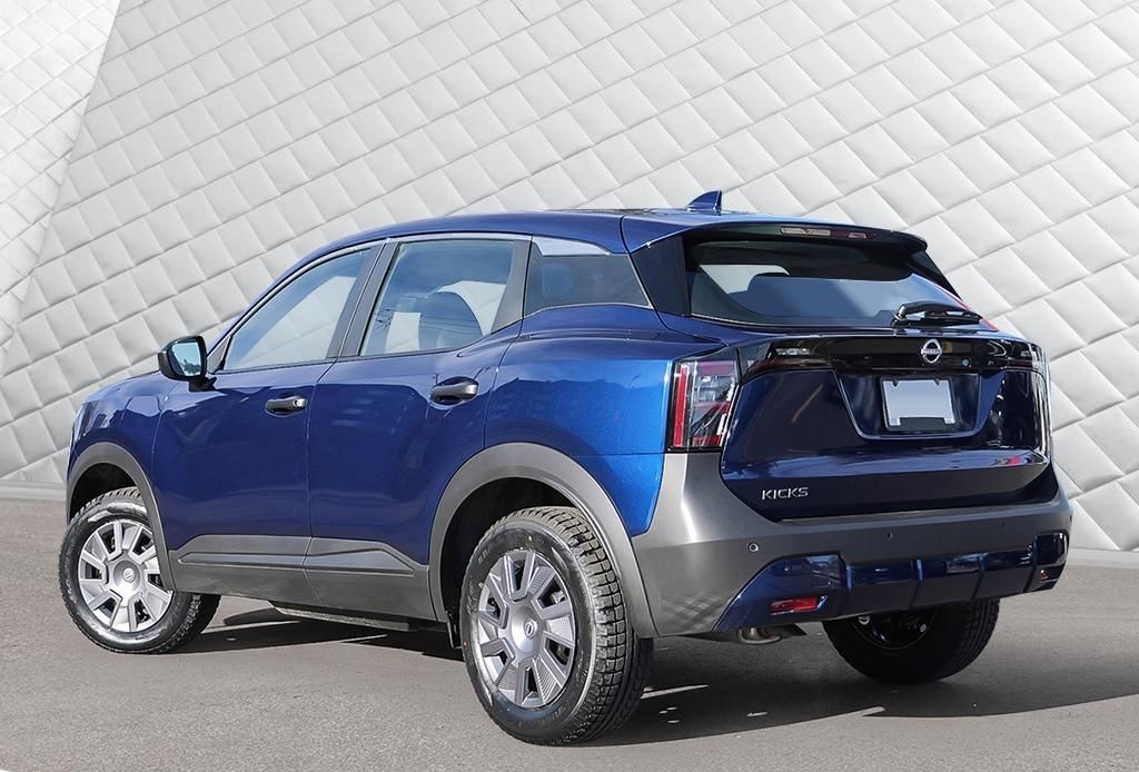 2026 Nissan Kicks 4
