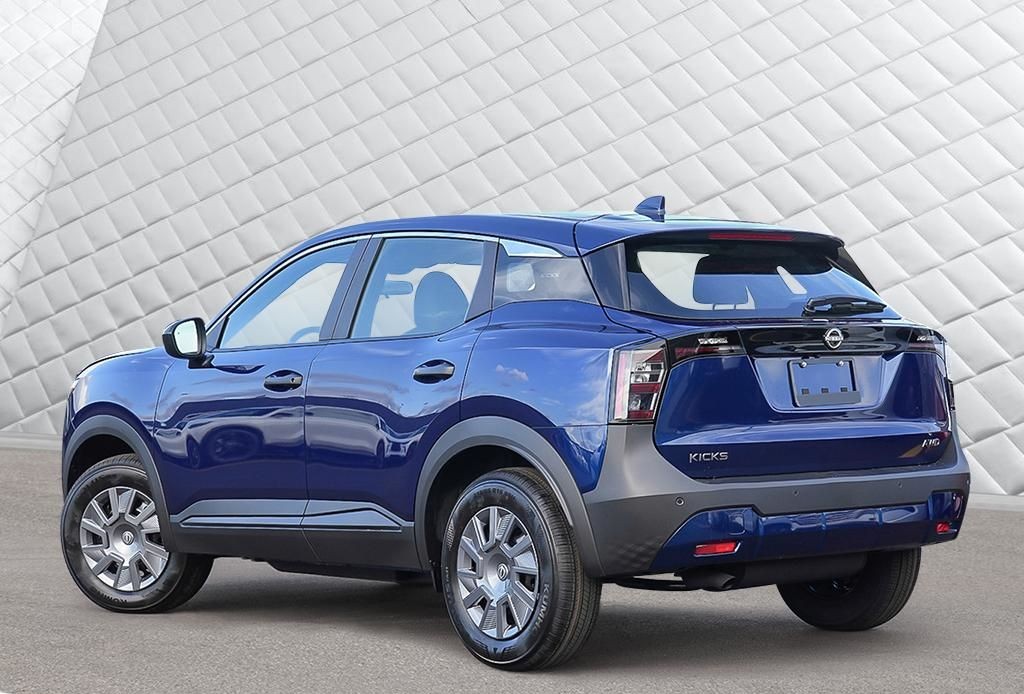 2026 Nissan Kicks 4